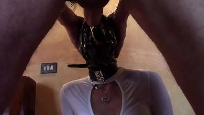 U-Laura ezithendeni, ukukhethwa kwemodeli, ividiyo 2021, umphimbo ojulile onamasongo amaningi